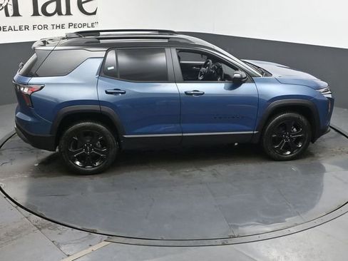 New 2026 Chevrolet Equinox LT w/ Midnight Edition FWD image 17