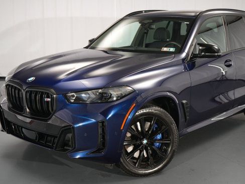 Used 2024 BMW X5 M60i AWD/4WD image 3