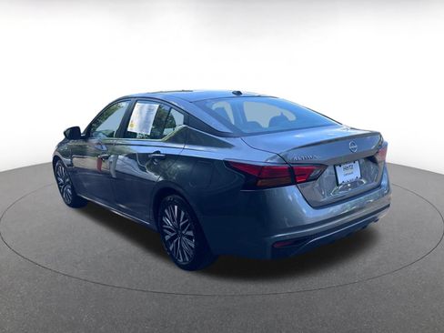 Used 2026 Nissan Altima 2.5 SV FWD image 14