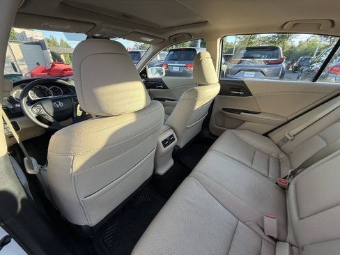 Used 2015 Honda Accord EX-L image 22