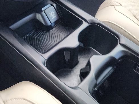 Used 2019 Honda CR-V Touring image 19