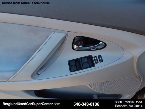 Used 2008 Toyota Camry LE image 17