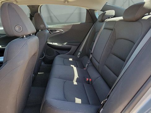 Used 2024 Chevrolet Malibu LT image 8