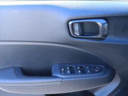 New 2026 Hyundai Venue SEL FWD image 20