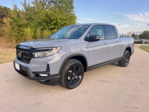 Used 2026 Honda Ridgeline Black Edition image 1