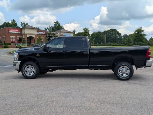 Used 2024 RAM 2500 Tradesman w/ Towing Technology Group AWD/4WD image 14