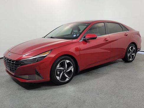 Used 2023 Hyundai Elantra Limited FWD image 3