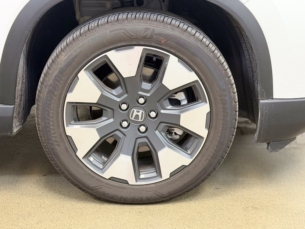 Used 2026 Honda Pilot Elite image 4