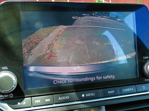 Used 2020 Nissan Altima 2.5 SL FWD image 27