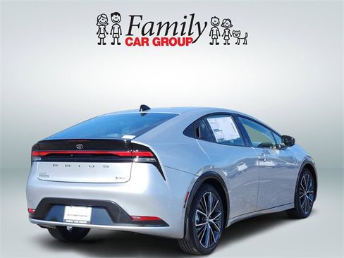 New 2026 Toyota Prius XLE image 4