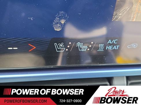 New 2026 Chevrolet Equinox EV LT w/ Convenience Package II AWD/4WD image 8