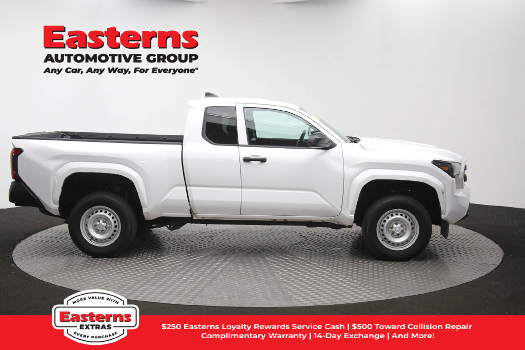 Used 2024 Toyota Tacoma SR RWD image 42