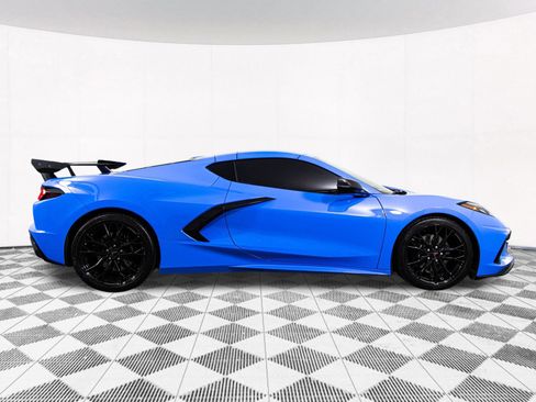 Used 2023 Chevrolet Corvette Stingray Preferred Cpe w/ Battery Protection Package RWD image 21