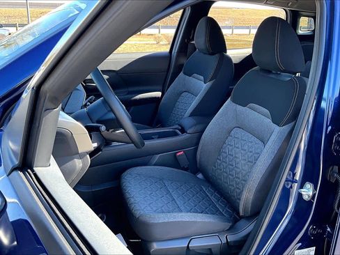 New 2026 Nissan Kicks SV image 9