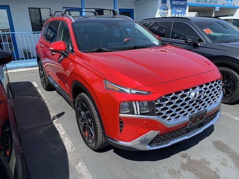 Used 2023 Hyundai Santa Fe Limited w/ Cargo Package image 4