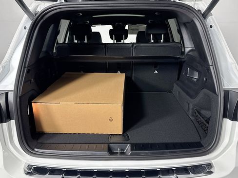 New 2026 Mercedes-Benz GLB 250 image 22
