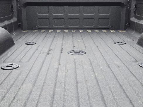 New 2026 RAM 2500 Tradesman w/ Chrome Appearance Group image 22