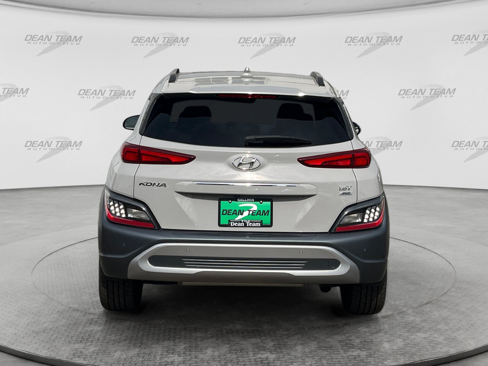 Used 2022 Hyundai Kona Limited AWD/4WD image 7