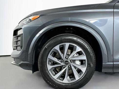 New 2027 Audi Q6 e-tron Premium AWD/4WD image 11