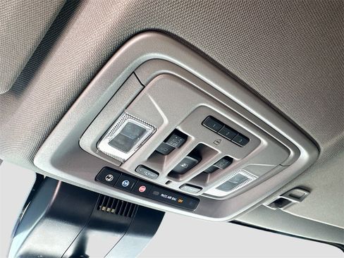 Used 2024 GMC Sierra 2500 Denali w/ Denali Reserve Package image 21