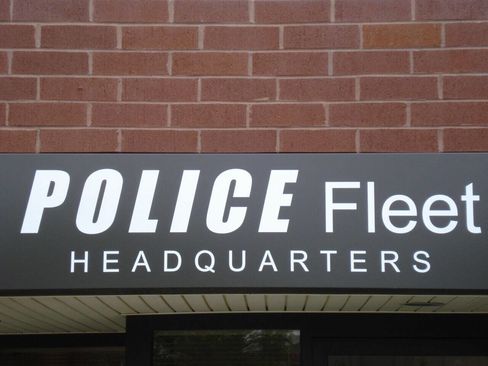 Used 2015 Ford Taurus Police Interceptor AWD w/ Ready For The Road Package image 3