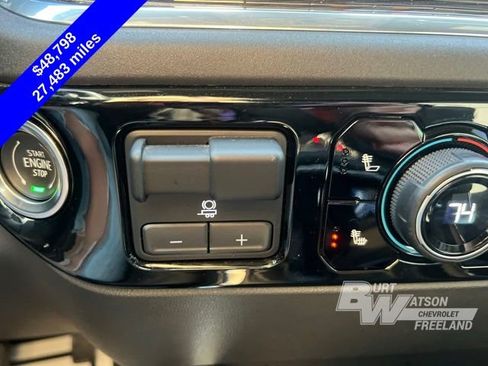 Used 2024 Chevrolet Silverado 1500 LT Trail Boss w/ LT Trail Boss Premium Package image 18