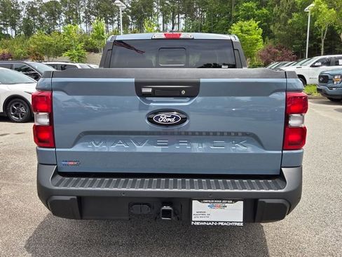Used 2025 Ford Maverick Lariat w/ 4K Tow Package AWD/4WD image 5