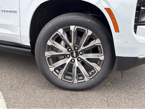 New 2026 Chevrolet Tahoe High Country AWD/4WD image 4