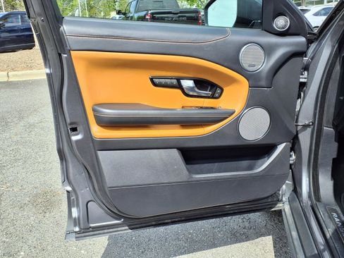 Used 2018 Land Rover Range Rover Evoque HSE Dynamic AWD/4WD image 29