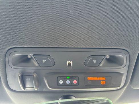 Used 2022 Chevrolet Camaro SS image 30