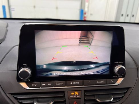 Used 2022 Nissan Altima 2.5 SV image 15