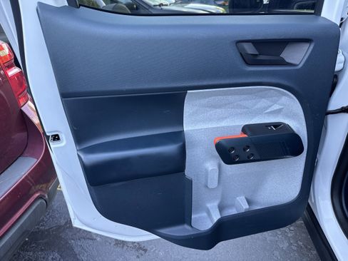 Used 2023 Ford Maverick XLT w/ Equipment Group 300A Standard image 9