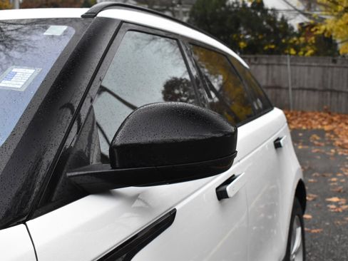 Used 2019 Land Rover Range Rover Velar S image 17