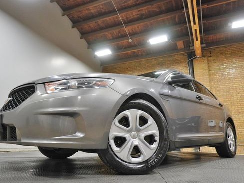 Used 2015 Ford Taurus Police Interceptor AWD image 3