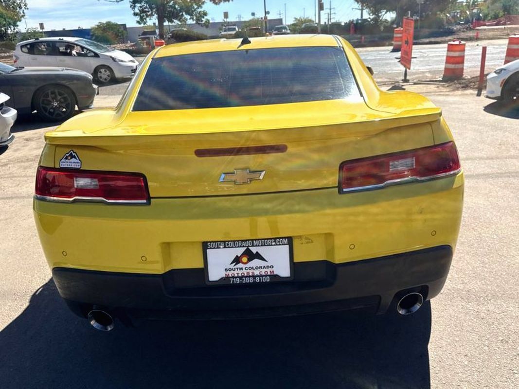 Used 2015 Chevrolet Camaro SS RWD image 6