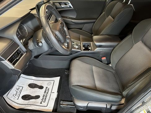 Used 2022 Mitsubishi Outlander ES image 19