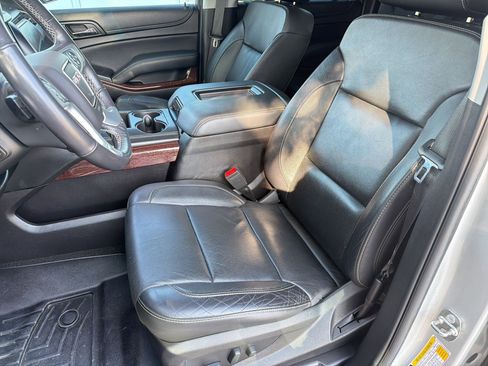 Used 2018 GMC Yukon XL SLT w/ Premium Edition RWD image 23