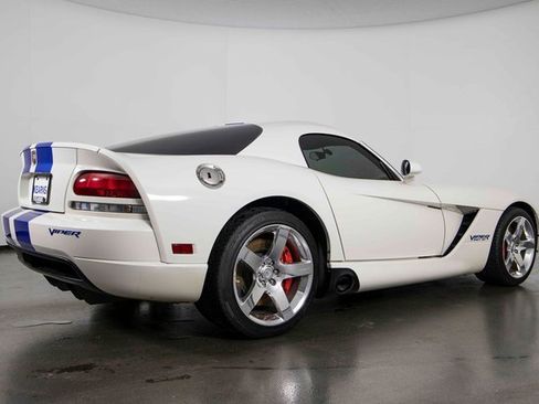 Used 2006 Dodge Viper SRT-10 w/ VOI9 Edition image 8