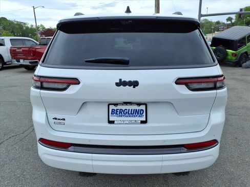 New 2026 Jeep Grand Cherokee L Limited AWD/4WD image 5