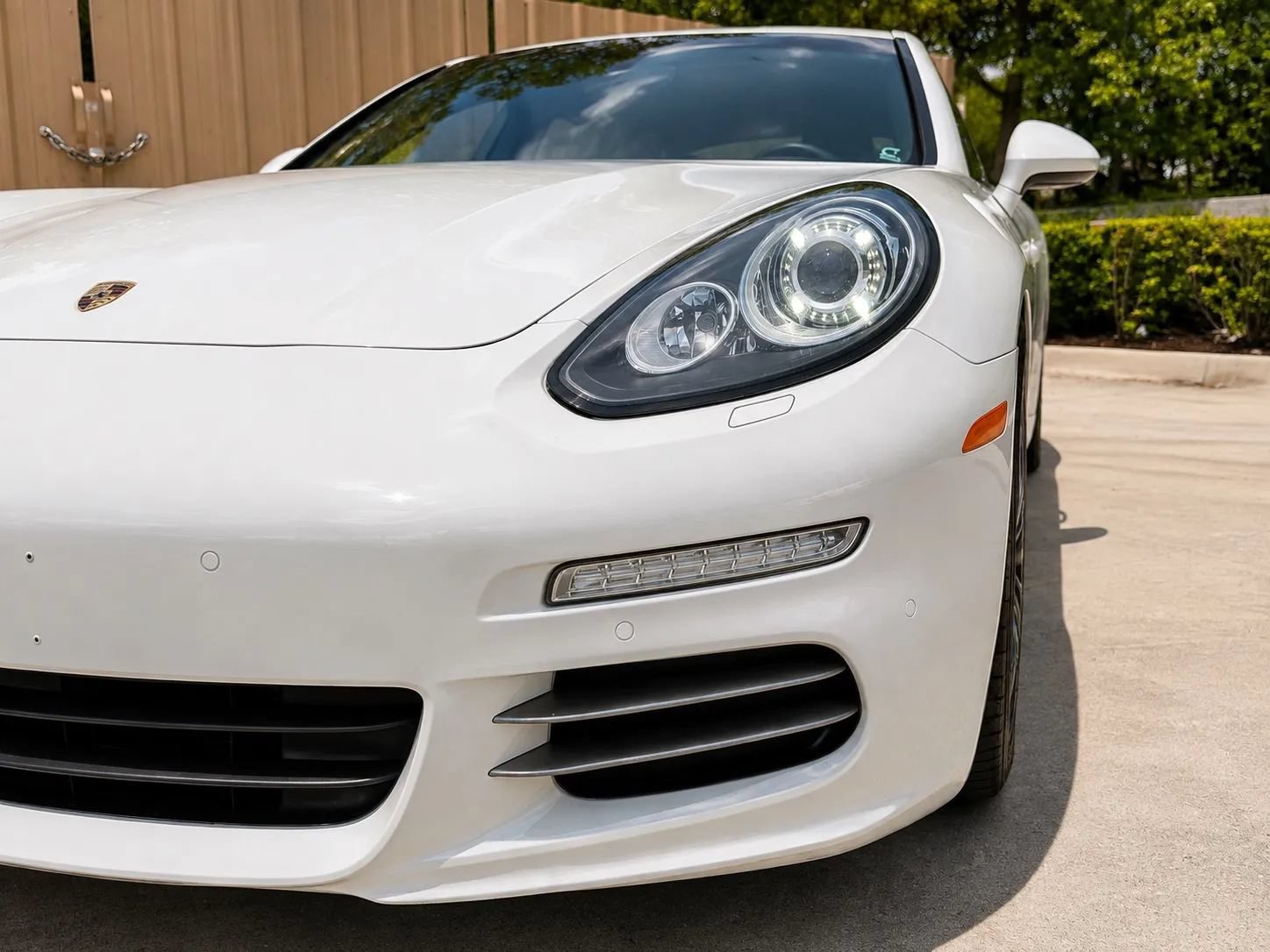Used 2014 Porsche Panamera 4 AWD/4WD image 6