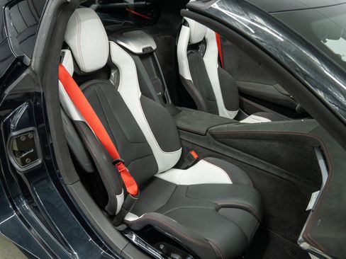 Used 2023 Chevrolet Corvette Stingray Premium Cpe w/ Z51 Performance Package RWD image 24