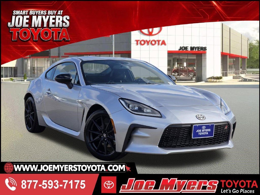 Used 2025 Toyota GR86 Premium w/ ALL Weather Mat Package (TMS) RWD image 1
