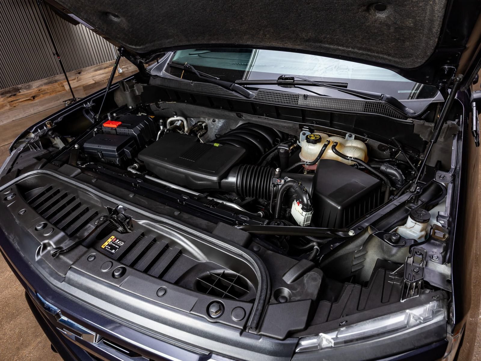 Used 2023 Chevrolet Silverado 1500 RST AWD/4WD image 36