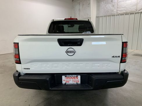 Used 2022 Nissan Frontier S w/ Technology Package image 22