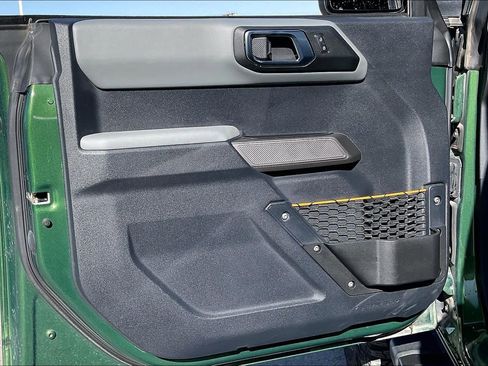 Used 2022 Ford Bronco Badlands image 20