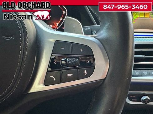 Used 2022 BMW X5 M50i w/ Premium Package image 21