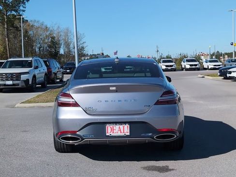 Used 2025 Genesis G70 3.3T Advanced image 4