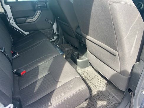 Used 2017 Jeep Wrangler Unlimited Sport image 25