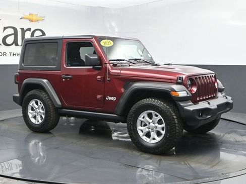 Used 2021 Jeep Wrangler Sport image 6