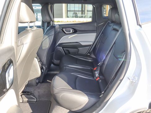 New 2026 Jeep Compass Limited image 14